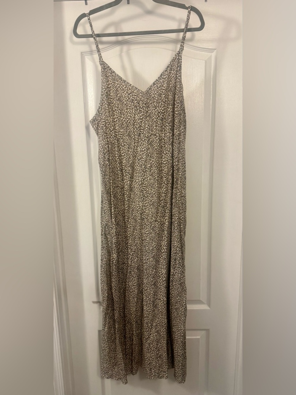 Jenni Kayne Neutral Leopard Slip Dress - Picture 2 of 16